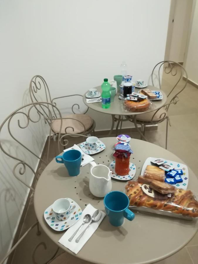 Il Covo Delle Civette Bed & Breakfast Vietri sul Mare Exterior photo