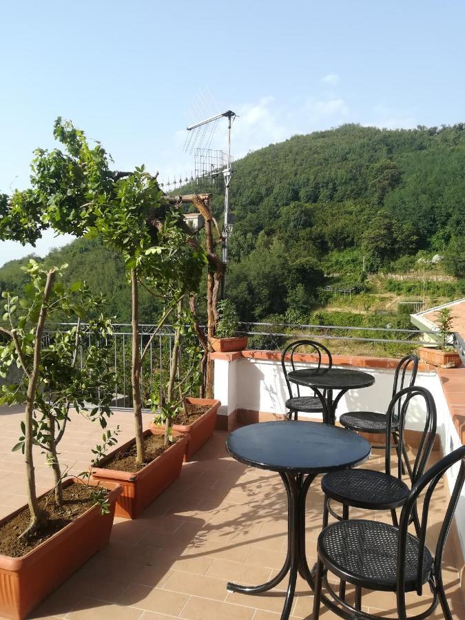 Il Covo Delle Civette Bed & Breakfast Vietri sul Mare Exterior photo