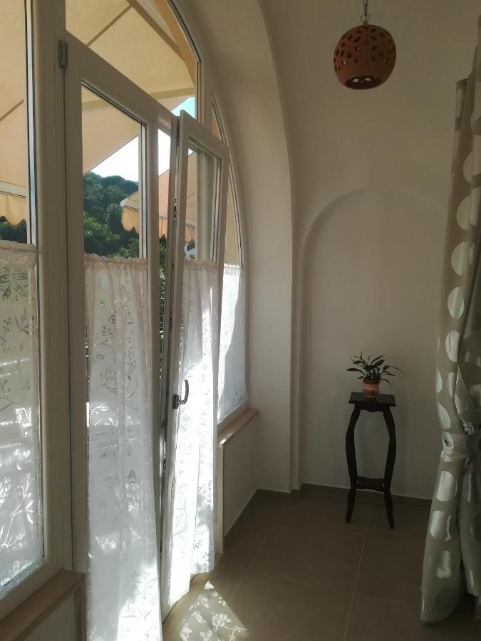 Il Covo Delle Civette Bed & Breakfast Vietri sul Mare Exterior photo