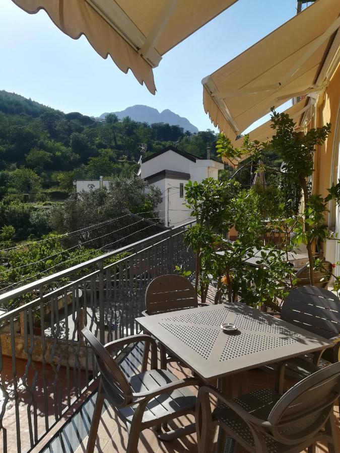 Il Covo Delle Civette Bed & Breakfast Vietri sul Mare Exterior photo