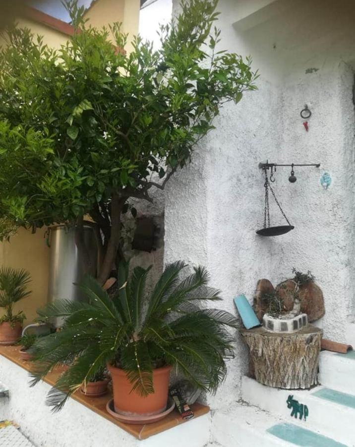 Il Covo Delle Civette Bed & Breakfast Vietri sul Mare Exterior photo