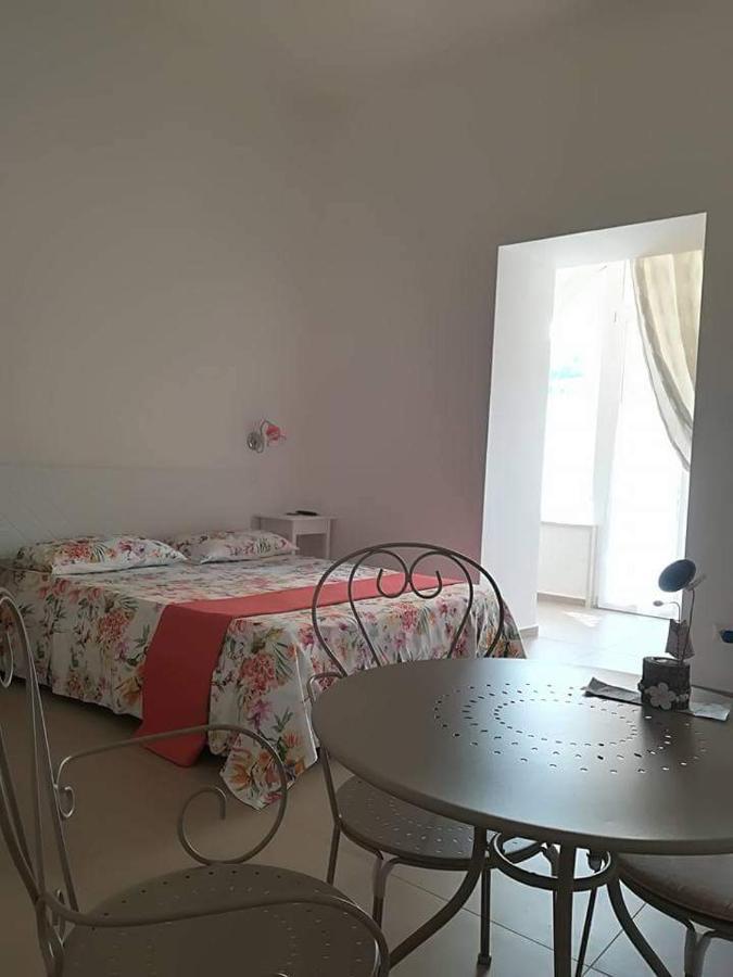 Il Covo Delle Civette Bed & Breakfast Vietri sul Mare Room photo